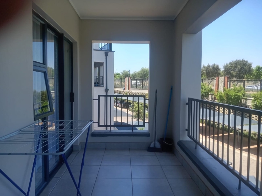 To Let 1 Bedroom Property for Rent in Waterfall Gauteng