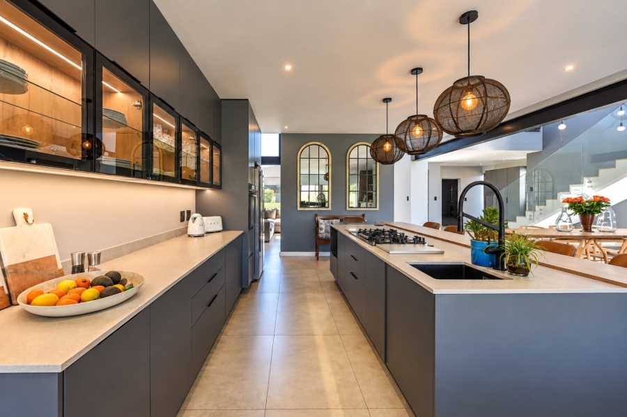4 Bedroom Property for Sale in Lombardy Gauteng