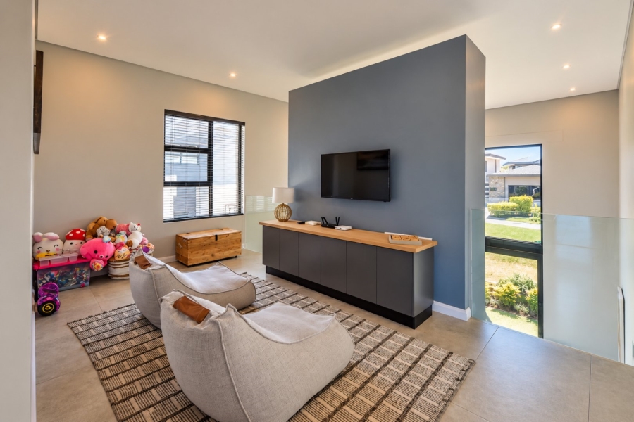 4 Bedroom Property for Sale in Lombardy Gauteng