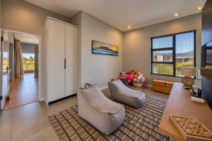 4 Bedroom Property for Sale in Lombardy Gauteng