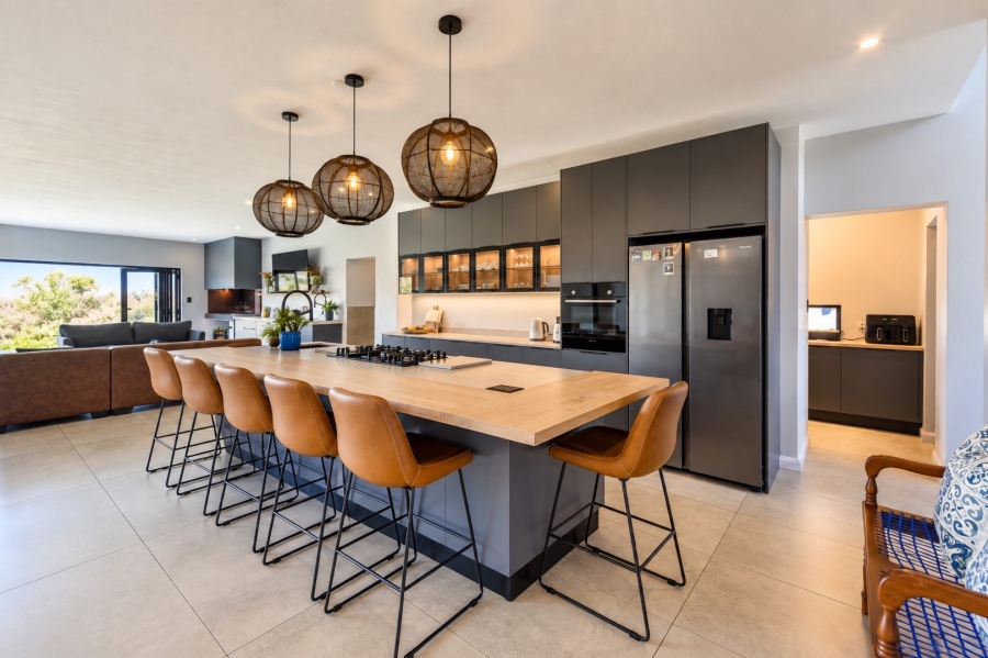 4 Bedroom Property for Sale in Lombardy Gauteng