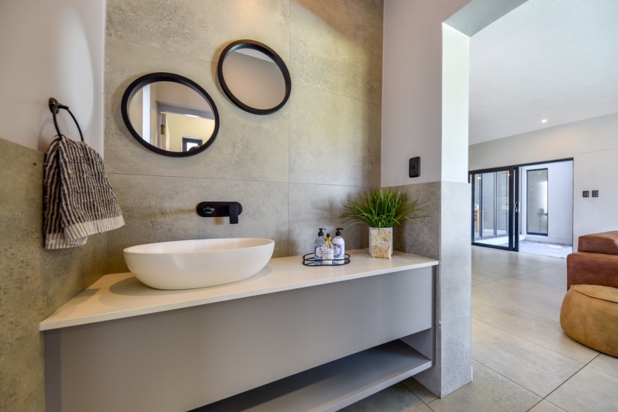4 Bedroom Property for Sale in Lombardy Gauteng