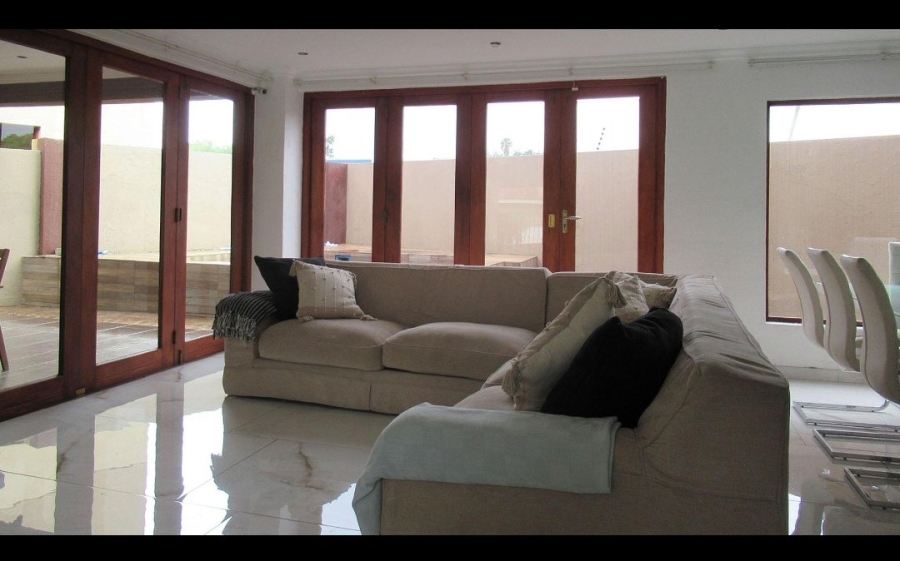 4 Bedroom Property for Sale in Vanderbijlpark SW 5 Gauteng