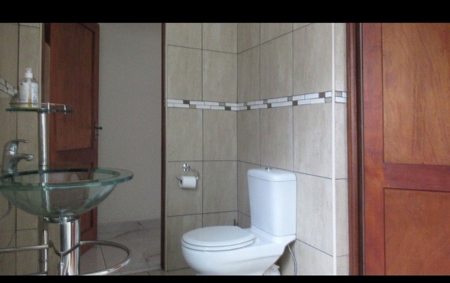 4 Bedroom Property for Sale in Vanderbijlpark SW 5 Gauteng