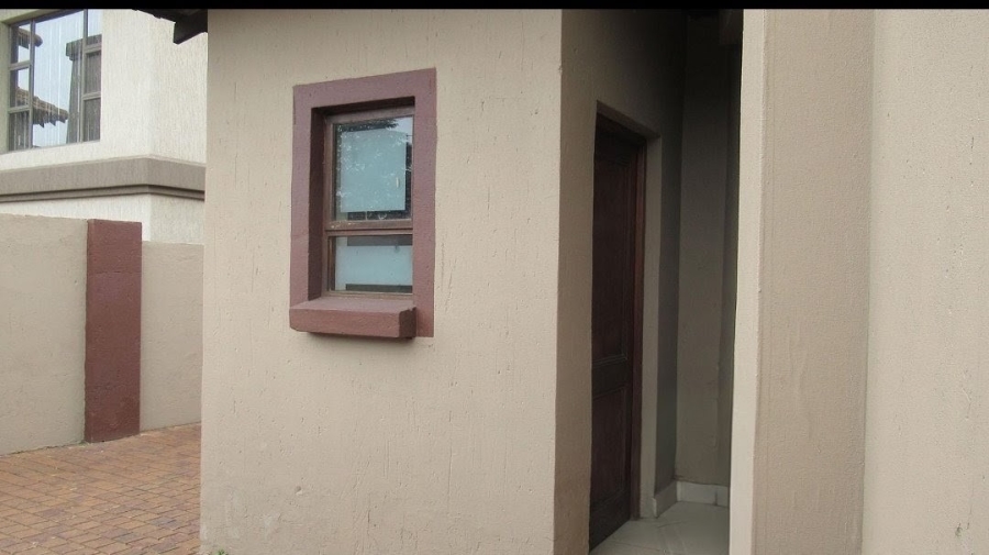4 Bedroom Property for Sale in Vanderbijlpark SW 5 Gauteng
