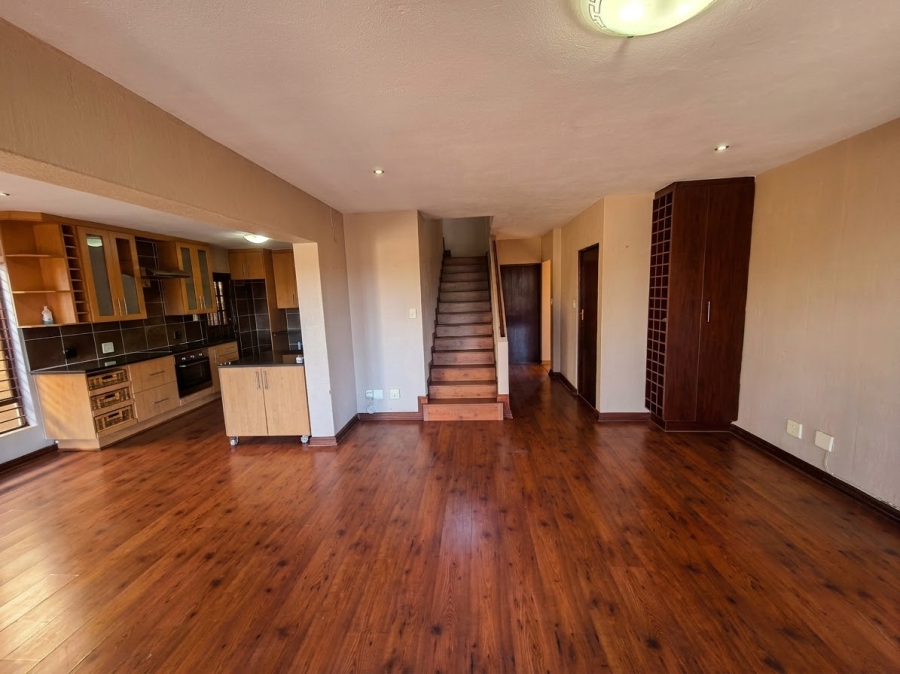 3 Bedroom Property for Sale in Erand Gardens Gauteng