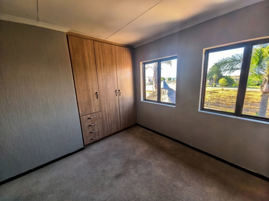 3 Bedroom Property for Sale in Erand Gardens Gauteng