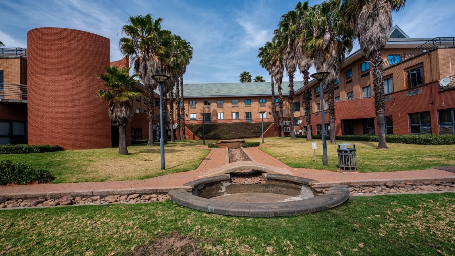 To Let Commercial Property for Rent in Weltevreden Park Gauteng
