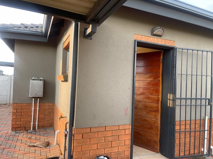 To Let 3 Bedroom Property for Rent in Leopard