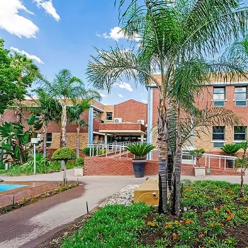 To Let Commercial Property for Rent in Randjespark Gauteng