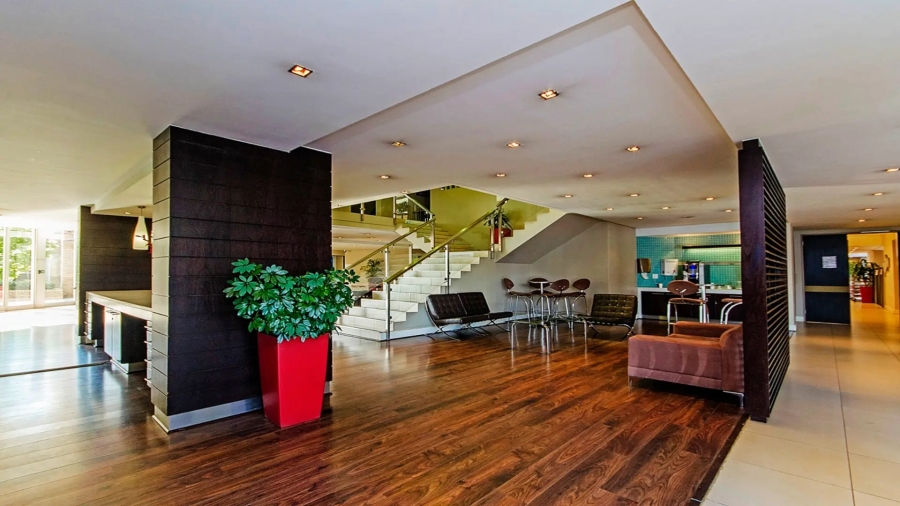 To Let Commercial Property for Rent in Randjespark Gauteng