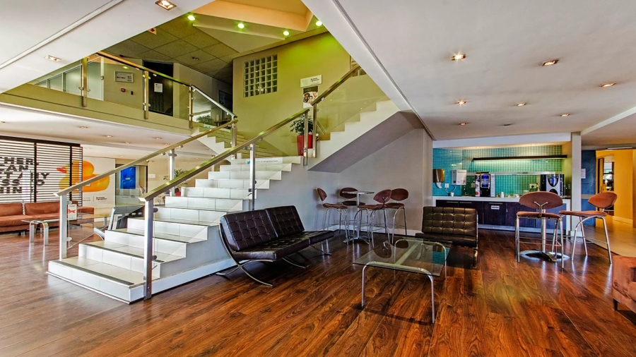 To Let Commercial Property for Rent in Randjespark Gauteng