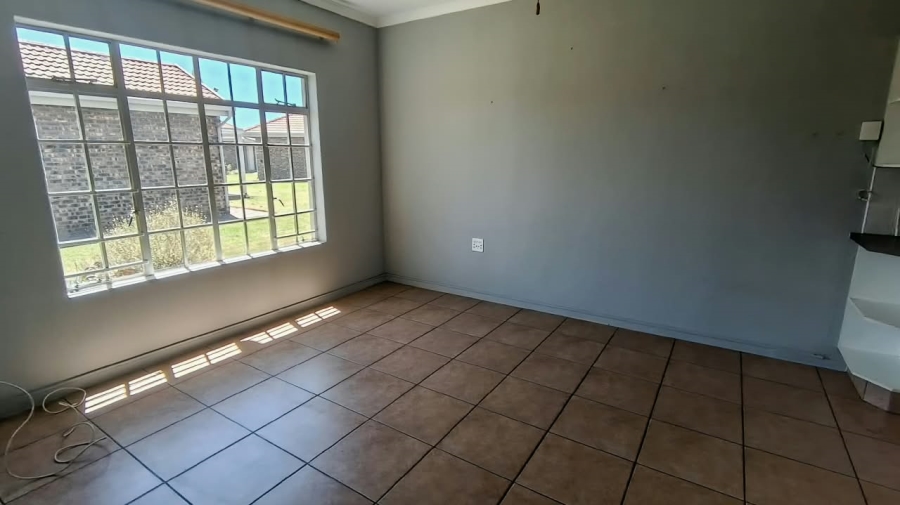 2 Bedroom Property for Sale in Three Rivers East Gauteng