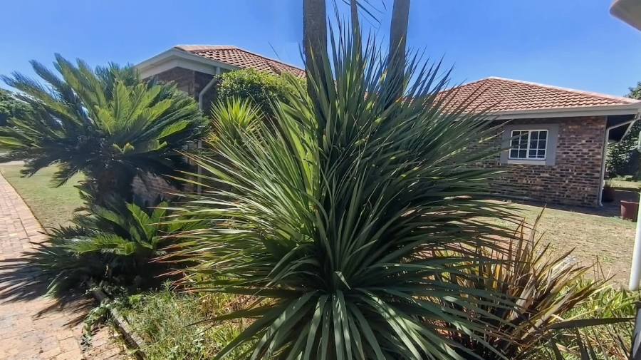 2 Bedroom Property for Sale in Three Rivers East Gauteng