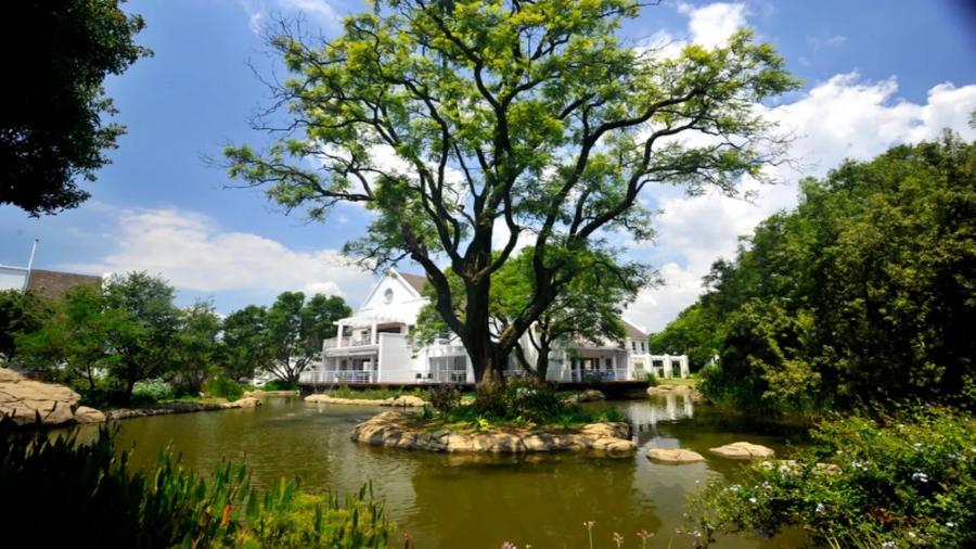 To Let Commercial Property for Rent in Woodmead Gauteng