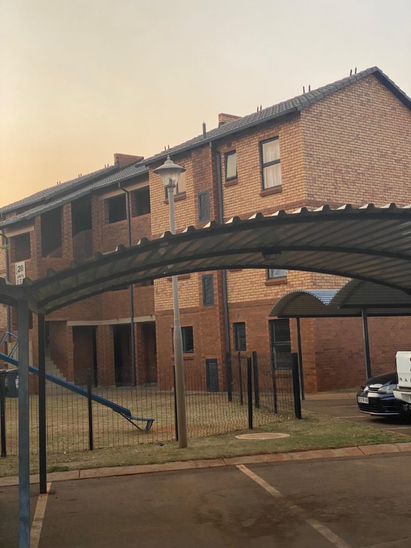 2 Bedroom Property for Sale in Olympus AH Gauteng