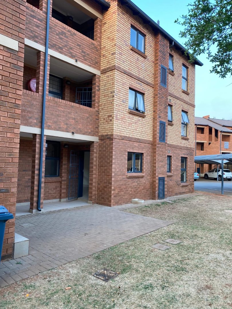 2 Bedroom Property for Sale in Olympus AH Gauteng