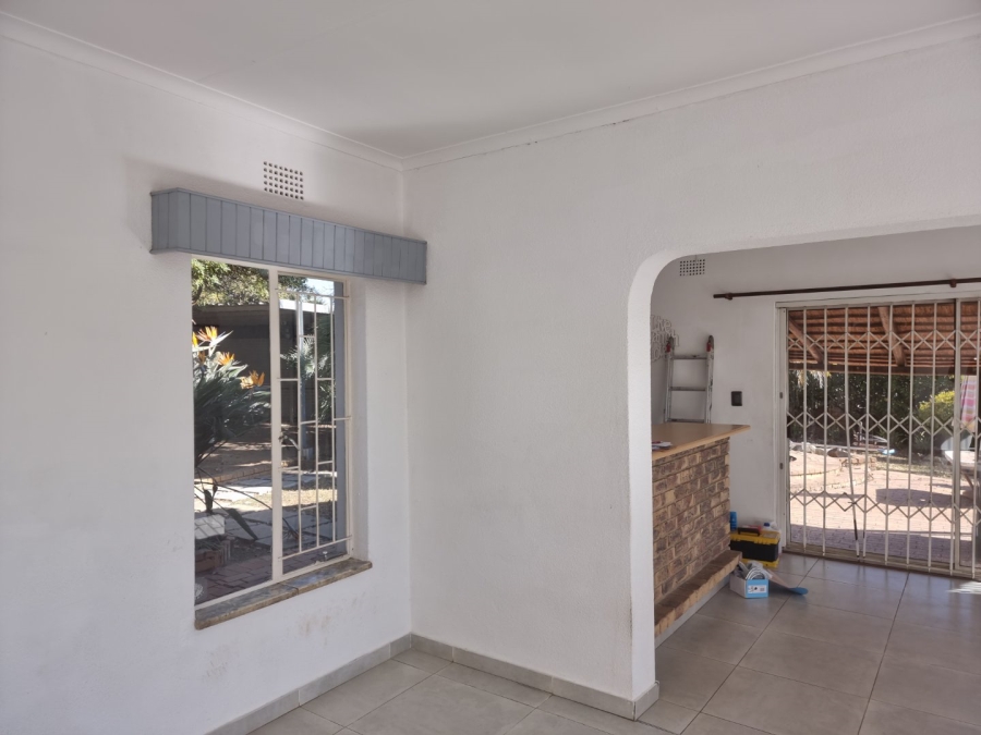 3 Bedroom Property for Sale in Isandovale Gauteng