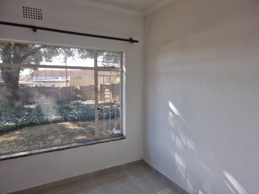 3 Bedroom Property for Sale in Isandovale Gauteng