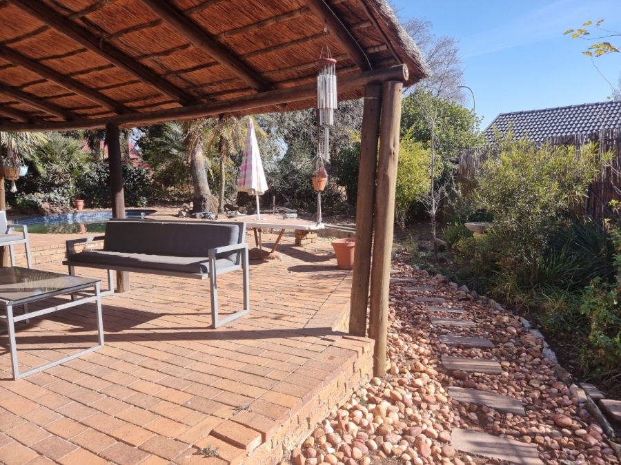3 Bedroom Property for Sale in Isandovale Gauteng