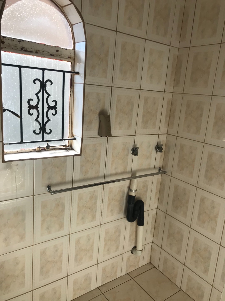 2 Bedroom Property for Sale in Kagiso Gauteng