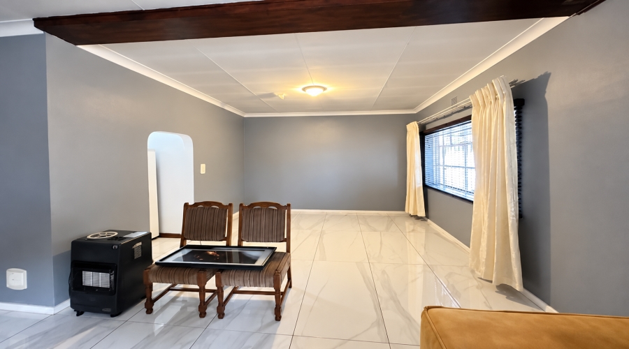 4 Bedroom Property for Sale in Sinoville Gauteng