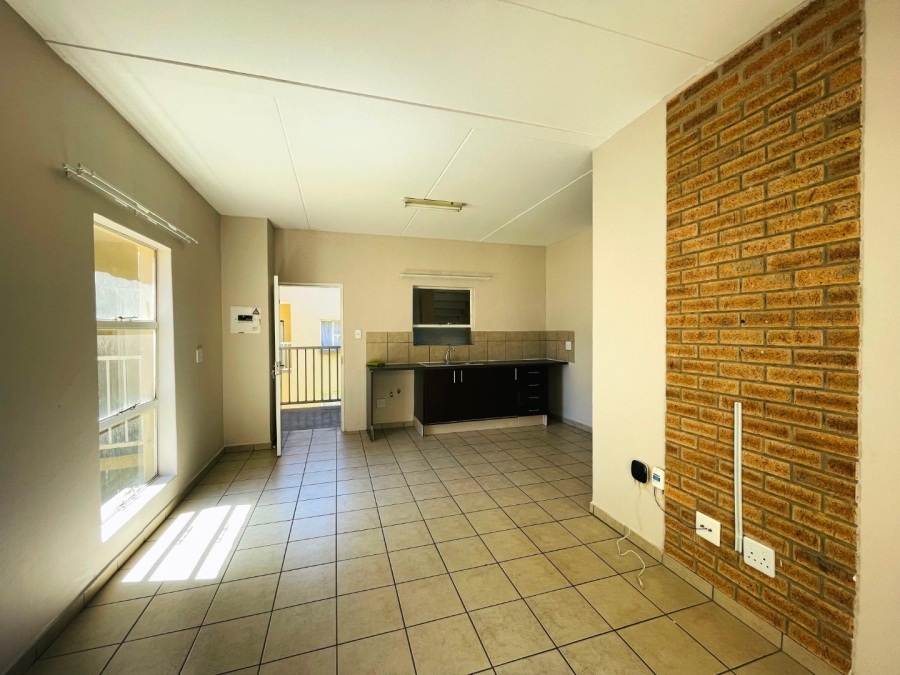 2 Bedroom Property for Sale in Groblerpark Gauteng