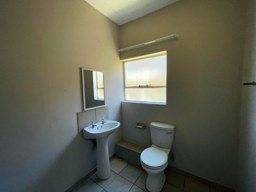 2 Bedroom Property for Sale in Groblerpark Gauteng