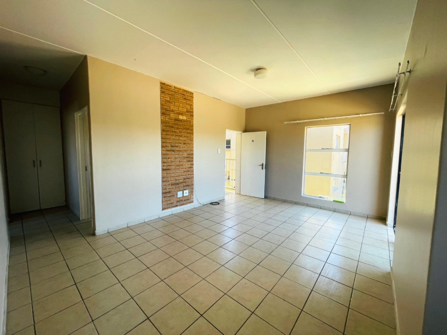 2 Bedroom Property for Sale in Groblerpark Gauteng