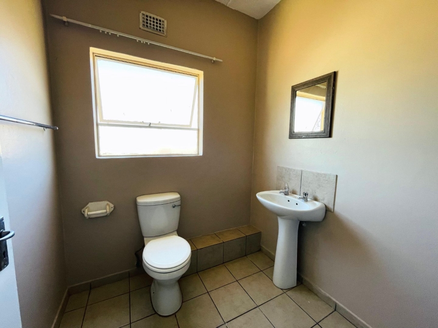 2 Bedroom Property for Sale in Groblerpark Gauteng
