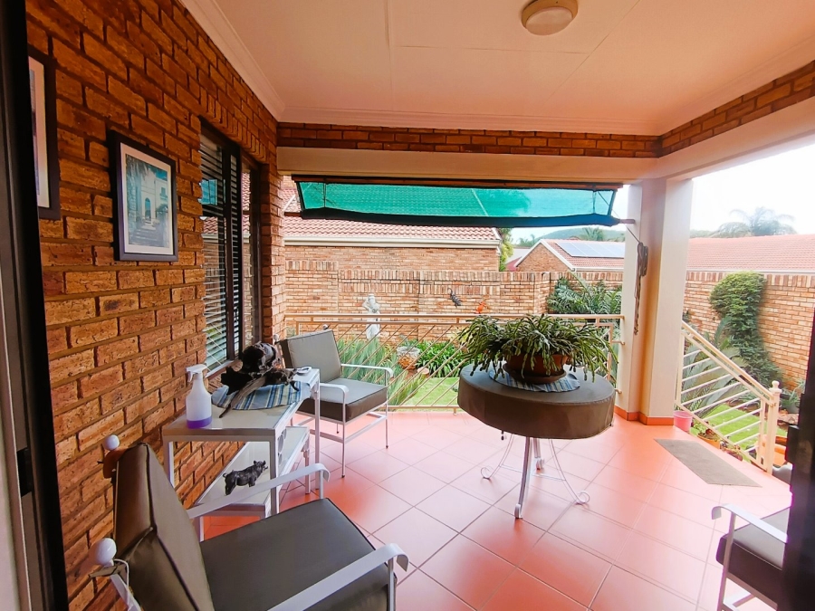 3 Bedroom Property for Sale in Eldoglen Gauteng