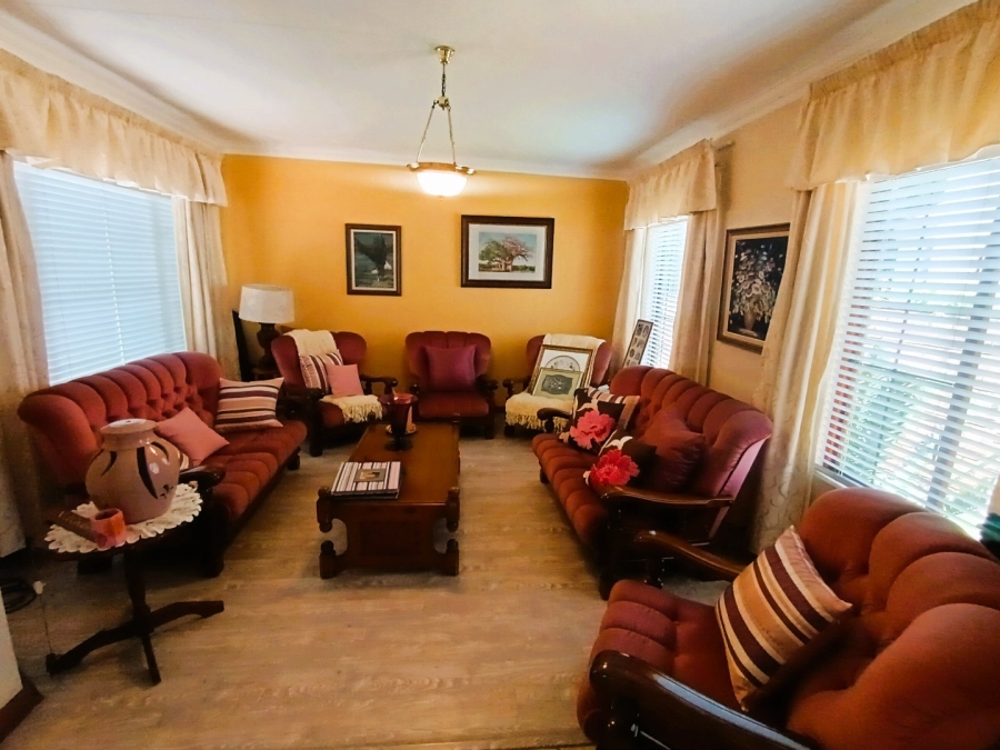 3 Bedroom Property for Sale in Eldoglen Gauteng