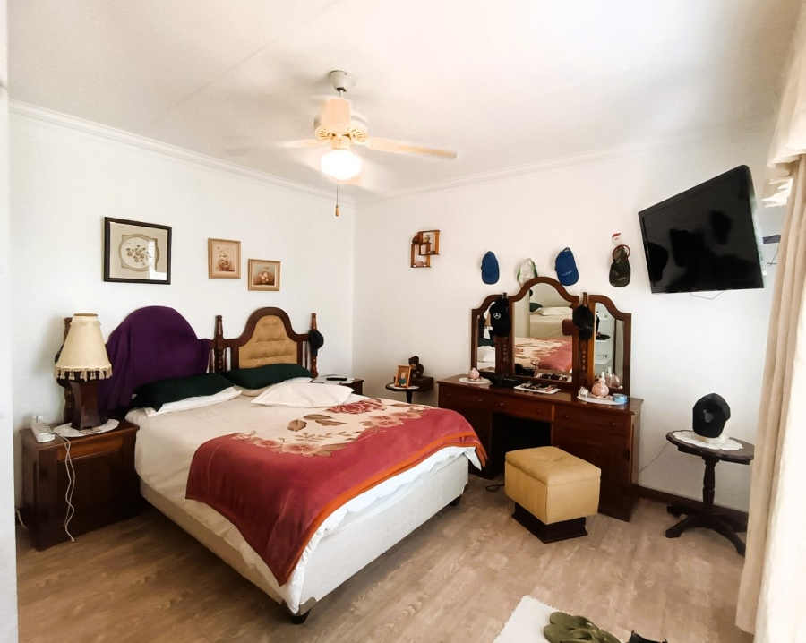 3 Bedroom Property for Sale in Eldoglen Gauteng