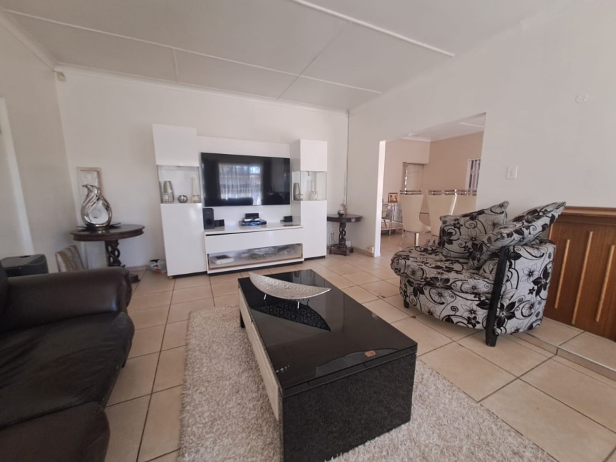 3 Bedroom Property for Sale in Vanderbijlpark SW 1 Gauteng