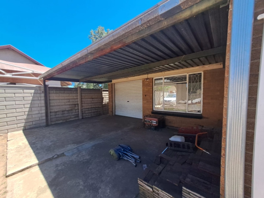 3 Bedroom Property for Sale in Vanderbijlpark SW 1 Gauteng