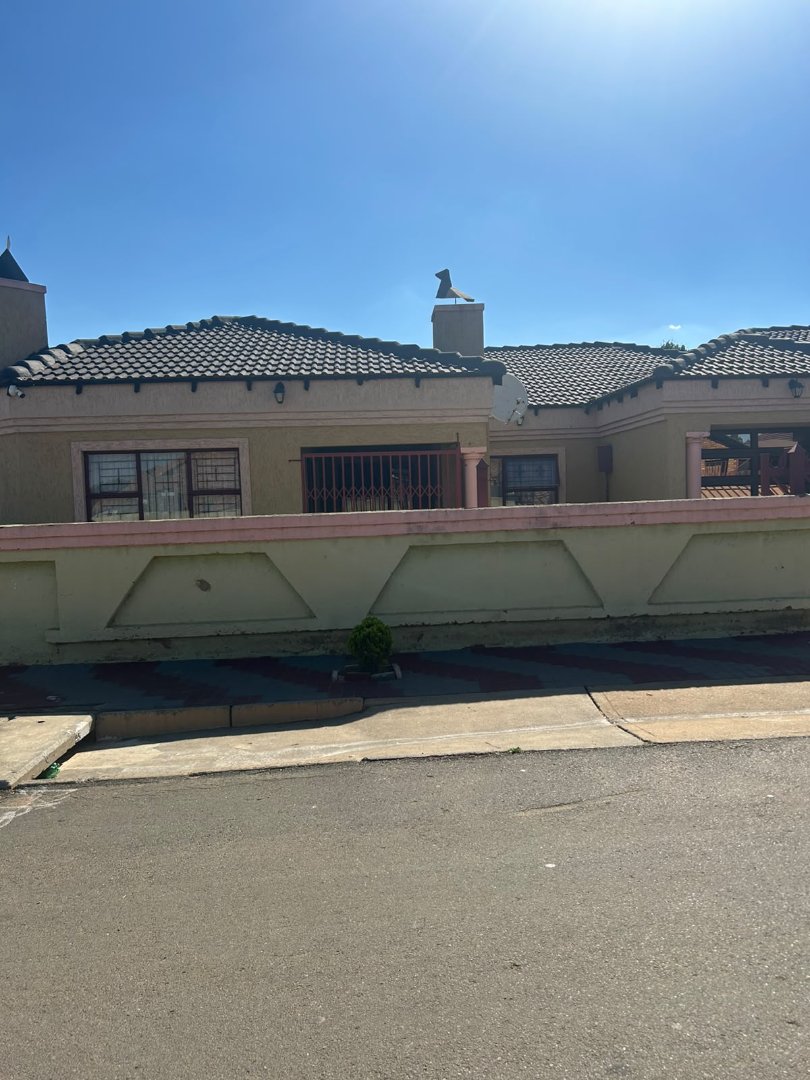 3 Bedroom Property for Sale in Soshanguve XX Gauteng
