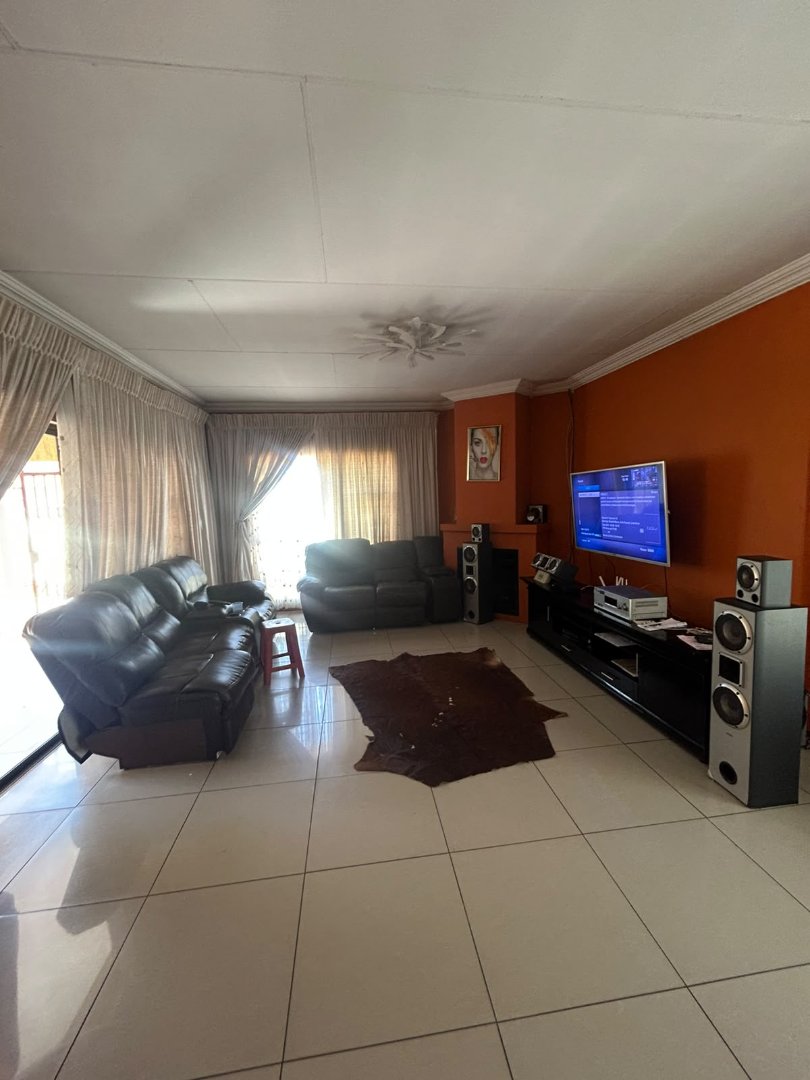 3 Bedroom Property for Sale in Soshanguve XX Gauteng