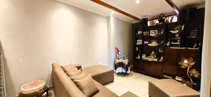 4 Bedroom Property for Sale in Clubview Gauteng