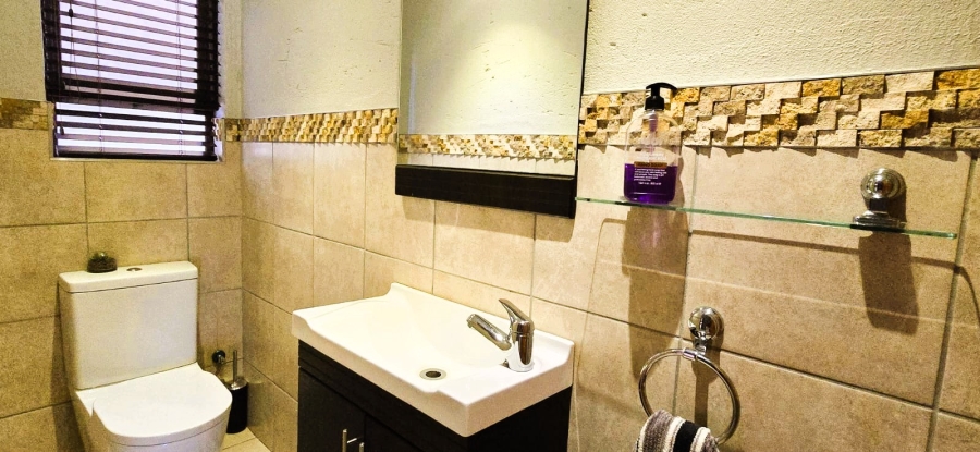 4 Bedroom Property for Sale in Clubview Gauteng
