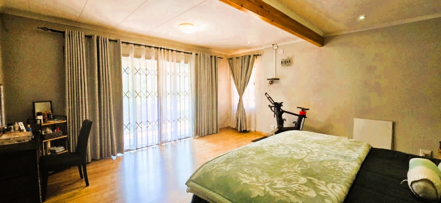 4 Bedroom Property for Sale in Clubview Gauteng