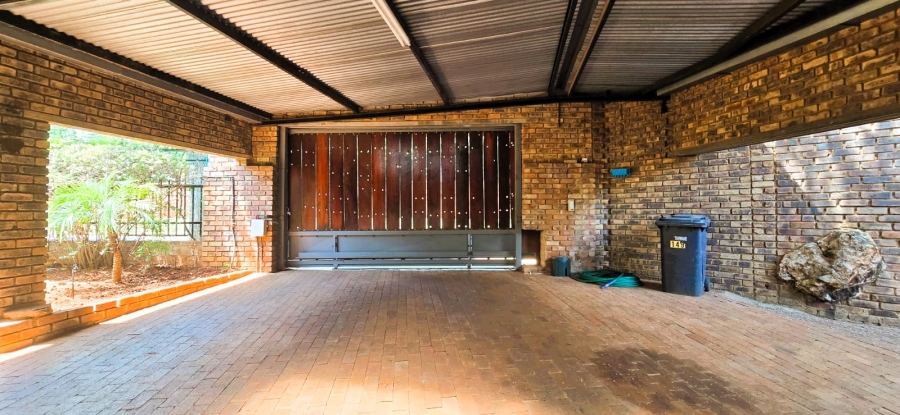 4 Bedroom Property for Sale in Clubview Gauteng