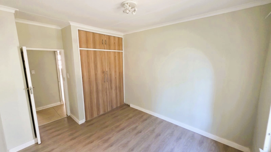 4 Bedroom Property for Sale in Garsfontein Gauteng