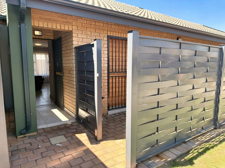 3 Bedroom Property for Sale in Montana Tuine Gauteng