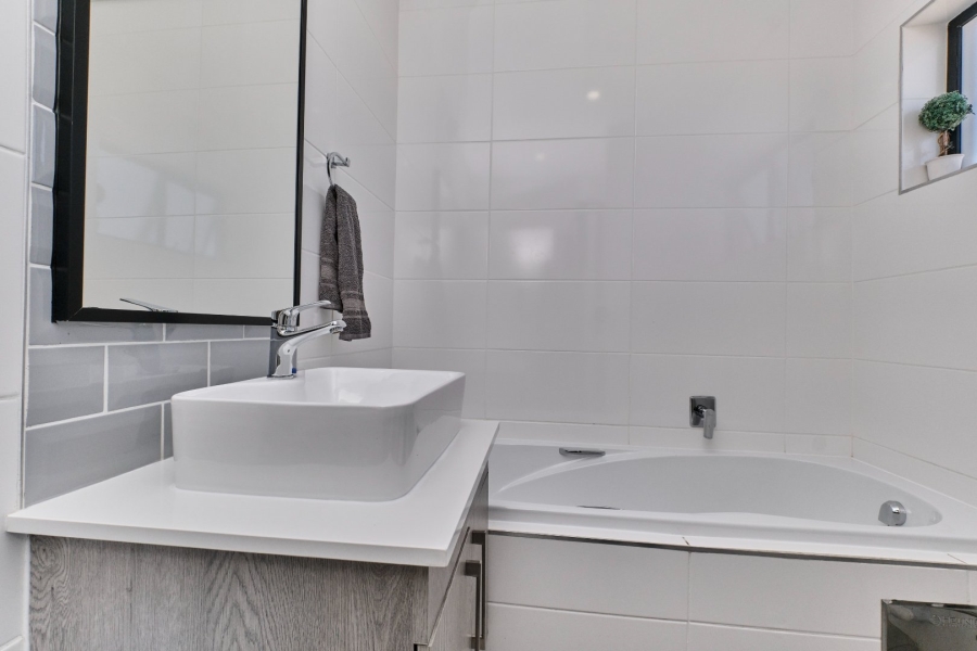 3 Bedroom Property for Sale in Craigavon Gauteng