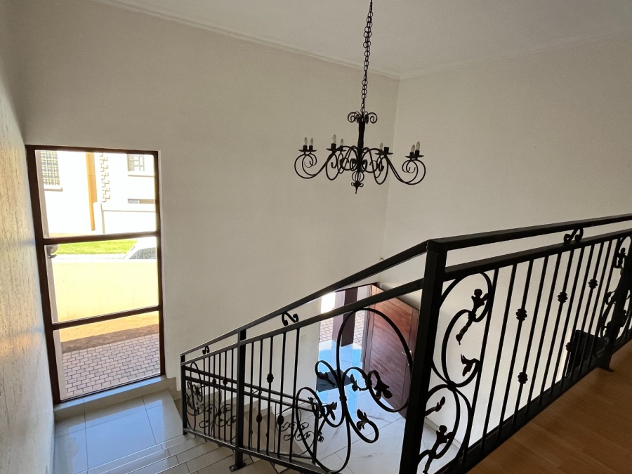 4 Bedroom Property for Sale in Vanderbijlpark SW 5 Gauteng