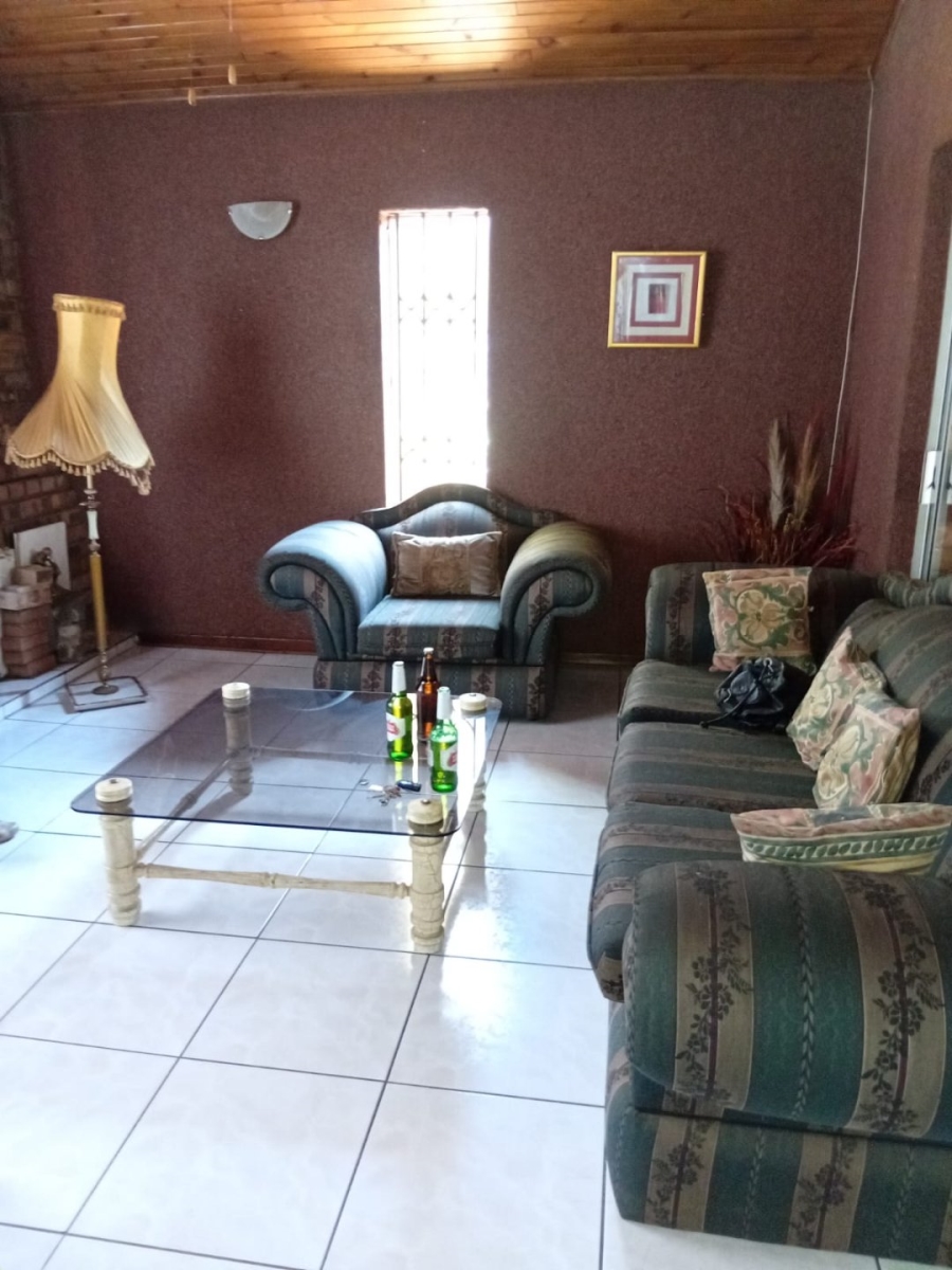 To Let 2 Bedroom Property for Rent in Spruit View Gauteng
