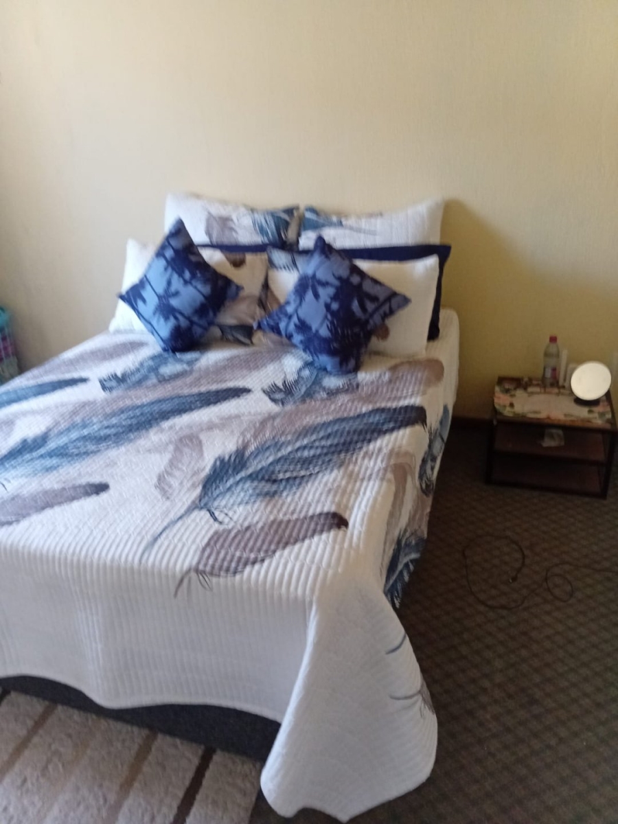 To Let 2 Bedroom Property for Rent in Spruit View Gauteng