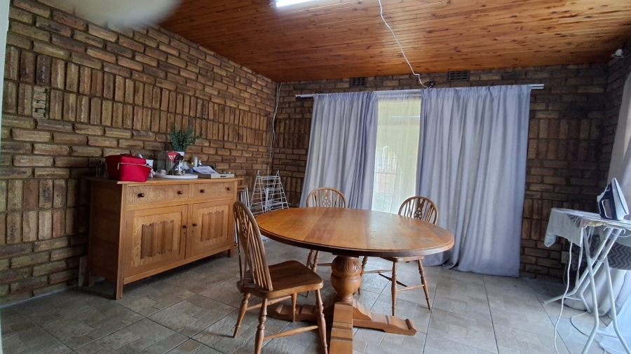 Commercial Property for Sale in Buyscelia Gauteng