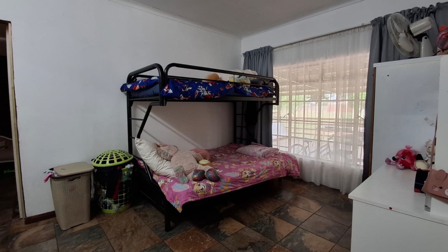 Commercial Property for Sale in Buyscelia Gauteng