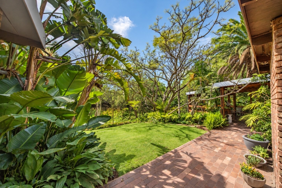 To Let 4 Bedroom Property for Rent in Shere Gauteng